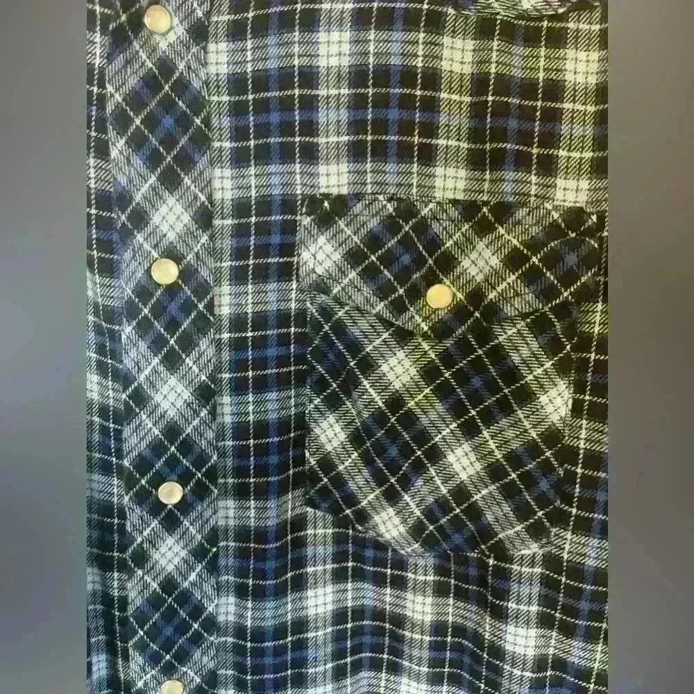 Wrangler Mens Large Long Sleeve Pearl Snap Pockets Collared Shirt Blue Plaid